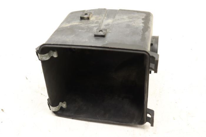 Suzuki Quad Sport 400 LTZ 06 Air Box  33408