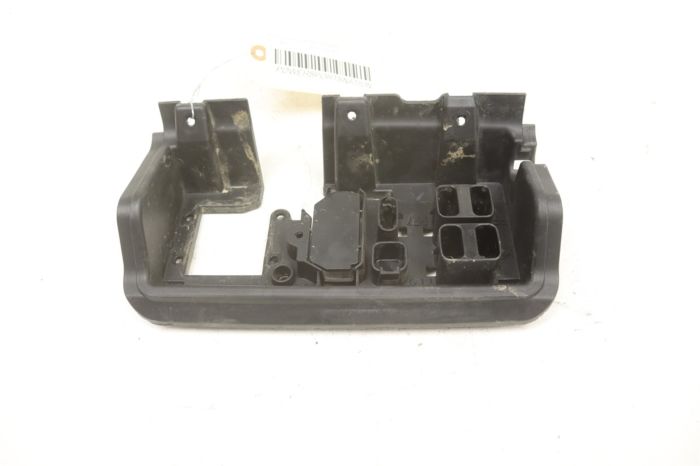 Can-Am Defender HD7 DPS 23 Support Fuse Box 710006640 48807 - Power ...